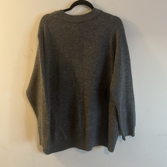 Joe Fresh Grey Knit Pullover Sweater (1X) - Picture 2 of 4